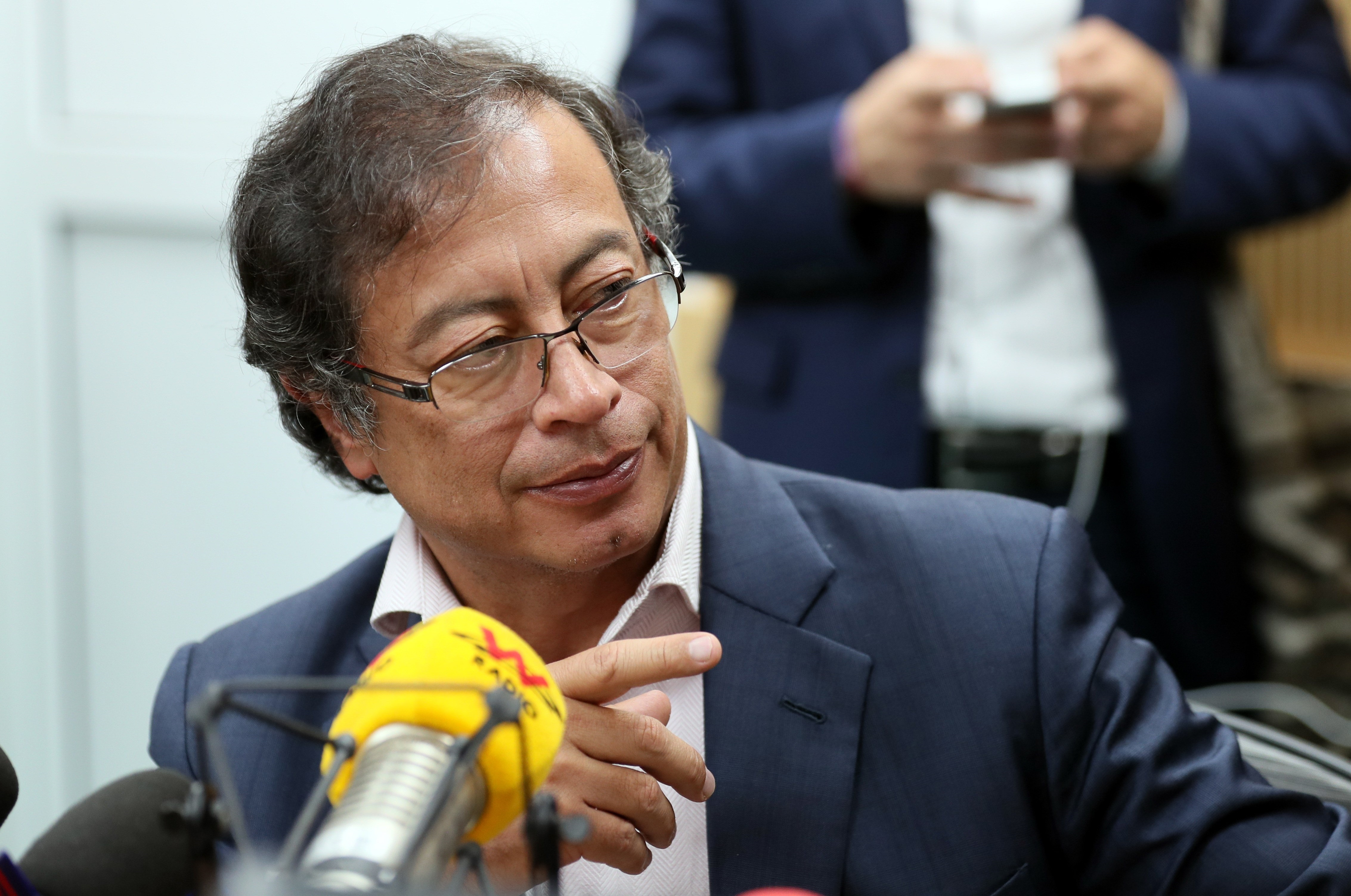 el-senador-colombiano-gustavo-petro-fue-diagnosticado-con-covid-19-el